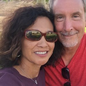 Meet your Posher, Gloria